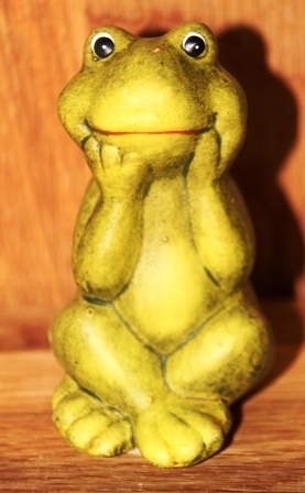 Frosch Deko Figur Hände am Mund 4 x 3 H 6 cm Campo