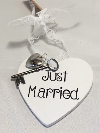Herz "Just Married" weiß mit Spitze und Herz/Schlüssel  - Wedding Love -